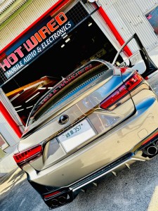 レクサス純正マークレビンソン マクレビ　マークレビンソン LEXUS レクサス RCF GSF LS RX IS ES NX MARK LEVINSON スピーカー交換　ツイーター　ウーハー　サブウーハー 高音　低音　音質　プロセッサー　DSP アンプ　ダッシュボード　センタースピーカー　ダッシュ　２インチ　３インチ　8センチ　コアキシャル　フルレンジ　ワイドレンジ　ミッドレンジ　ツイドラー　スコーカー　周波数特性　レクサス純正　純正ナビ　CarPlay ドアスピーカー　Mercury Car Audio Audible Physics HOT WIRED ホットワイヤード　名古屋　カーオーディオ　カーオーディオ専門店