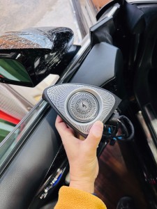 ベンツ　3Dツイーター　ブルメスター BURMESTER W217 W223 W222 W231 W245 GLC W205 W206 アンビエントライト連動　アンビエントライト　トルネード　社外品　中華　後付け　サングラスホルダー　スピーカー　カーオーディオ　オーディオ　CarPlay 改造　HOT WIRED ホットワイヤード　名古屋