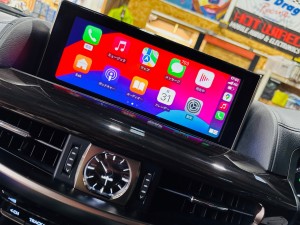 レクサス　純正ナビ　lexus lx570 ワイヤレス　CarPlay 後付け　カーオーディオ　カープレイ　グーグルマップ　HDMI インターフェース　外部入力　映像入力　Fire TV Stick アマゾンプライム　プライムビデオ　ネットフリックス　hulu amazon ファイヤースティック　ファイヤーtv tvスティック　ビデオ入力　aux Android Auto ミラーリング　Youtube ユーチューブ　firetv ホットワイヤード　名古屋　フルスクリーン　全画面　2画面　12.3インチ　アップデート