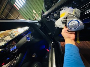ベンツ　3Dツイーター　ブルメスター BURMESTER W217 W223 W222 W231 W245 GLC W205 W206 アンビエントライト連動　アンビエントライト　トルネード　社外品　中華　後付け　サングラスホルダー　スピーカー　カーオーディオ　オーディオ　CarPlay 改造　HOT WIRED ホットワイヤード　名古屋