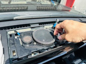 Lexus LX570 ls500h is300 es300 rtf gif lc500 mark Levinson マークレビンソン レクサス純正　カーオーディオ　CarPlay スピーカー交換　センタースピーカー　ツイーター　ドアスピーカー　ダッシュボード　ダッシュ　スピーカー　スコーカー　ウーハー　サブウーハー  純正マルチ　HOT WIRED 名古屋　カーオーディオ専門店