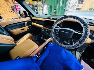 ローバー　ジャガー　DIFENDER RANGE ROVER LAND ROVER 純正　メリディアン　MERIDIAN スピーカー　交換　センタースピーカー スコーカー　ドアスピーカー オーディオ　カーオーディオ　音質　向上　改善　ツイーター　高音　低音　中音　純正メリディアン　ローバー純正　ディフェンダー　レンジローバー　ランドローバー　イボーグ　フリーランダー　ディスカバリー　ジャガー純正　ウーハー　ツイーター　センタースピーカー　HOT WIRED ホットワイヤード　名古屋　ワイドレンジドライバー　フルレンジスピーカー　8センチ　３インチ　２インチ　6センチ　カーオーディオ専門店　インナーバッフル　通販