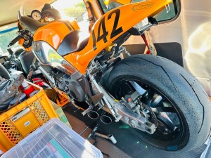 jd ster drag race japan round1 ドラッグレース　城里　ゼロヨン　1/4mile 1/4マイル　クオーターマイル　優勝　buell harley s1000rr 参戦　ローンチコントロール　ウイリーバー　ビューエル buell xbrr チャンピオン　車中泊　キャンギャル　レースクイーン　丸山　withme よーいどん