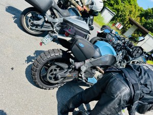 ビューエル会　合同ツーリング buell owners japan anual ride 2024 xb12 安曇野　白馬　大町　ツーリング　ロングツーリング　ハーレー　harley davidson motorcycle touring ブロックタイヤ　tkc80