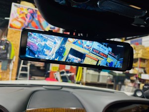 ベントレー　純正ナビ　外部入力　ナビ交換　ワイヤレス　CarPlay カープレイ　Android Auto アンドロイド　グーグルマップ　動画アプリ　Youtube ミラーリング　ユーチューブ　アマゾン　bentley カーオーディオ　名古屋　デジタルミラー　ドラレコ　持込取付