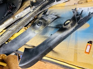NDロードスター　ツイーター埋込　BOSE 純正ボーズ　ボーズサウンド BOSEサウンド　BOSEシステム　ボーズシステム　純正BOSE ボーズ付き　ボーズなし　ノンボーズ　マツダ純正　マツコネ　スピーカー交換　音質向上　サウンドアップ　音質改善　ツイーター交換　レザー張替え　内装張替　名古屋　ホットワイヤード