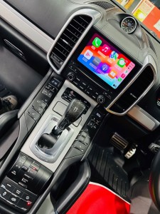 ポルシェ純正ナビ　カイエン　911 992 997 996 マカン　PCM4 PCM4.0 PCM3 PCM5.0 PCM6 CarPlay 後付け　ワイヤレス　Android Auto バックカメラ　ハンズフリー　Bluetooth iPhone Youtube 動画視聴　動画アプリ　グーグルマップ　GOOGLE ナビアプリ　カーナビ　純正ナビ　カープレイ　名古屋