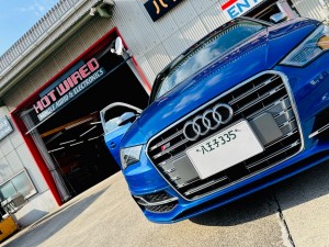 アウディ　他府県ナンバー　ホットワイヤード　名古屋のカーオーディオ専門店「HOT WIRED」　audi スピーカー交換　純正bose 純正ボーズ　ボーズサウンド  bose b&o ボーズなし　ボーズレス　CarPlay カーオーディオ　ツイーター　サブウーハー  アウディ純正　mmi デッドニング