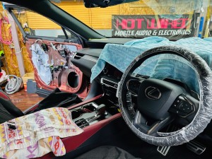 Lexus rx5000h rx450 rx350 rx is es ls lx lc rc nc レクサス　純正　マークレビンソン mark Levinson スピーカー交換　音質改善　音質向上　ダッシュボード　ツイドラー　センタースピーカー　ツイーター　高音　低音　ミッドレンジ　スコーカー　純正マークレビンソン  マクレビ  レクサス純正　サラウンド　ハイファイ　ハイエンドカーオーディオ　スピーカー交換　サブウーハー リアスピーカー　ドアスピーカー グリル　インナーバッフル　インピーダンス　ワイドレンジ　フルレンジ　コアキシャル　周波数　解析　プロセッサー　dsp