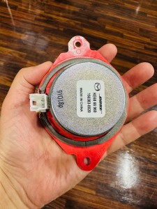 マツダ純正ボーズ　純正bose 純正ボーズ　ボーズサウンド　bose cx-5 cx-8 ndロードスター cx60 cx30 cx80 xc-9 cx90 mazda6 センタースピーカー　サラウンドスピーカー　スピーカー交換　センタースピーカー交換　ツイーター交換　音質改善　カーオーディオ　カーオーディオ専門店　HOT WIRED 名古屋　ホットワイヤード　マツコネ　音質改善　インピーダンス　フェーズ　位相最適化