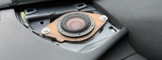レクサス純正マークレビンソン専用 スピーカーアップグレードキットの通販：IS300hのお客様のファーストインプレッションをご紹介