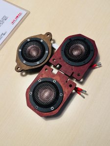 CX-60 CX-80 CX-90 CX-5 CX-8 マツダ純正 bose スピーカー交換　音質改善　音質向上　カーオーディオ　センタースピーカー　ドアスピーカー　ツイーター　純正ボーズ　純正bose ボーズサウンド　サラウンド　サブウーハー　通販　スピーカーセット　スコーカー　ミッドレンジ　マツコネ　Mercury Car Audio
HOT WIRED 名古屋