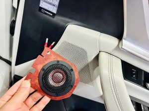 CX-60 CX-80 CX-90 CX-5 CX-8 マツダ純正 bose スピーカー交換　音質改善　音質向上　カーオーディオ　センタースピーカー　ドアスピーカー　ツイーター　純正ボーズ　純正bose ボーズサウンド　サラウンド　サブウーハー　通販　スピーカーセット　スコーカー　ミッドレンジ　マツコネ　Mercury Car Audio
HOT WIRED 名古屋