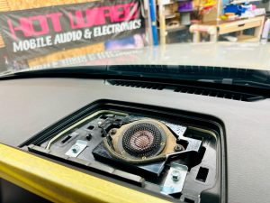 cx60 cx-60 bose ボーズ　マツダ純正　スピーカー交換　センタースピーカー　ツイーター　ドアスピーカー　スコーカー　ミッドレンジ　サブウーハー　サラウンド　デッドニング　カーオーディオ　ワイドレンジドライバー　Mercury Car Audio blam bewith ビーウィズ　ブラム　マーキュリー　ホットワイヤード　純正ボーズ　ボーズサウンド　抵抗値　インピーダンス　音質　マツダ　マツコネ　純正ナビ
