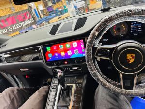 ポルシェ　マカン　センタースピーカー　スピーカー交換　ツイーター　デッドニング　ナビ交換　pcm4 pcm5 pcm6 pcm7 ポルシェ純正　CarPlay カープレイ　音質向上　カーオーディオ　porsche macan カイエン　パラメーラ　911 アンドロイドナビ