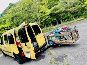 カングージャンボリー　2025 2026 kangoo jambree renault ルノージャポン　ルノー　フリーマーケット　フリマ　初参加　山中湖　車中泊　キャンパー仕様　カーオーディオ　CarPlay カスタム　トレーラー　ヒッチ　ラック　キャリア　スイング　デッドニング　断熱　断熱材　静音　車内の快適化　防音　遮熱　ヒッチキャリア　バーナー　イワタニ
