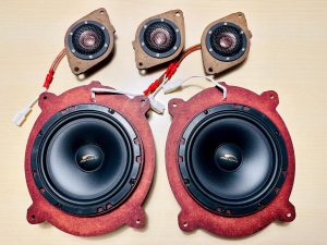 40系　ヴェルファイア　アルファード　アルヴェル　カーオーディオ　スピーカー交換　音質向上　センタースピーカー　ダッシュボード　インパネ　ミッドレンジ　jbl 8スピーカー　10スピーカー　15スピーカー　音質向上　スピーカー交換　ツイーター　コアキシャル　ウーハー　サブウーハー　音調整　dsp イコライザー　カーオーディオ専門店　alphard velfire 40 30 HOT WIRED FX-101 FORMULA-X Audible Physics　Mercury Car Audio ce-165