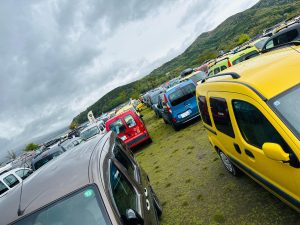カングージャンボリー　2025 2026 kangoo jambree renault ルノージャポン　ルノー　フリーマーケット　フリマ　初参加　山中湖　車中泊　キャンパー仕様　カーオーディオ　CarPlay カスタム　トレーラー　ヒッチ　ラック　キャリア　スイング　デッドニング　断熱　断熱材　静音　車内の快適化　防音　遮熱