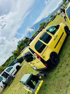 カングージャンボリー　2025 2026 kangoo jambree renault ルノージャポン　ルノー　フリーマーケット　フリマ　初参加　山中湖　車中泊　キャンパー仕様　カーオーディオ　CarPlay カスタム　トレーラー　ヒッチ　ラック　キャリア　スイング　デッドニング　断熱　断熱材　静音　車内の快適化　防音　遮熱　ヒッチキャリア　バーナー　イワタニ
