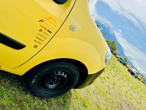 カングージャンボリー　2025 2026 kangoo jambree renault ルノージャポン　ルノー　フリーマーケット　フリマ　初参加　山中湖　車中泊　キャンパー仕様　カーオーディオ　CarPlay カスタム　トレーラー　ヒッチ　ラック　キャリア　スイング　デッドニング　断熱　断熱材　静音　車内の快適化　防音　遮熱