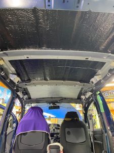 カングージャンボリー　2025 2026 kangoo jambree renault ルノージャポン　ルノー　フリーマーケット　フリマ　初参加　山中湖　車中泊　キャンパー仕様　カーオーディオ　CarPlay カスタム　トレーラー　ヒッチ　ラック　キャリア　スイング　デッドニング　断熱　断熱材　静音　車内の快適化　防音　遮熱　クーラーバッグ化　クルマ　断熱施工
