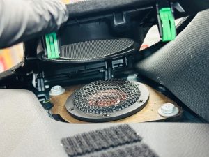 lexus nx350 nx ls500 rx500 rx350 is300 es300 lc500 lx570 レクサス　純正　マークレビンソン　Mark Levinson スピーカー交換　センタースピーカー　ダッシュボード　ミッドレンジ　インパネcoax　カーオーディオ　音質向上　インピーダンス　位相　フェーズディテクター　吸音材　インストール　抵抗値　ホットワイヤード　名古屋 位相チェッカー　FX-101 Mercury Car Audio FORMULA-X 2インチ　ワイドレンジドライバー　フルレンジ　コアキシャル