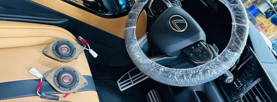LEXUS NX350 レクサス純正マークレビンソン用　スピーカーアップグレードキット販売開始：センタースピーカーとダッシュボード両サイドのスピーカー交換のやり方