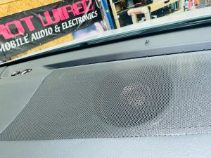 lexus nx350 nx ls500 rx500 rx350 is300 es300 lc500 lx570 レクサス　純正　マークレビンソン　Mark Levinson スピーカー交換　センタースピーカー　ダッシュボード　ミッドレンジ　インパネcoax　カーオーディオ　音質向上　インピーダンス　位相　フェーズディテクター　吸音材　インストール　抵抗値　ホットワイヤード　名古屋 位相チェッカー　FX-101 Mercury Car Audio FORMULA-X 2インチ　ワイドレンジドライバー　フルレンジ　コアキシャル