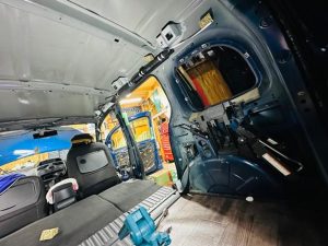 カングー KWK4M　エアコン　防音　断熱　遮熱　断熱　制振　防振　遮音　デッドニング　調音　整音　stp クーラーバッグ化　kangoo エアコンの効きが悪い　暑い　寒い　車内の静音化　カーオーディオ　ロードノイズ