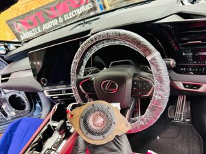 レクサス純正 　Mark Levinson マークレビンソン　lexus rx350 rx500 ls500 ls600 lc500 nx350 nx500 es is300 is500 lx570 lm Mercury Car Audio ce165　スピーカー交換　センタースピーカー　ダッシュボード　インパネ　Unityスピーカー　unity ツイーター　ウーハー　音質向上　音質改善　ワイドレンジ　フルレンジ　ミッドレンジ　スコーカー　インピーダンス　フェーズ　位相　抵抗値　FX-101 FORMULA-X マーキュリー　通販　プラグアンドプレイ　Mercury Car Audio