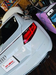 アウディ　AUDI TT MMI MIB MIB2 MIB3 AUDI CONNECT スマートフォンインターフェース　iPhone CarPlay カープレイ　Android Auto 　アンドロイドオート Googleマップ　Youtube アウディ純正　純正ナビ　後付け　インストール　有効化　コーディング　エンジニアリングモード　隠しコマンド　名古屋 ホットワイヤード　HOT WIRED
