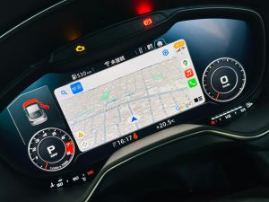 アウディ　AUDI TT MMI MIB MIB2 MIB3 AUDI CONNECT スマートフォンインターフェース　iPhone CarPlay カープレイ　Android Auto
　アンドロイドオート
Googleマップ　Youtube アウディ純正　純正ナビ　後付け　インストール　有効化　コーディング　エンジニアリングモード　隠しコマンド　名古屋
ホットワイヤード　HOT WIRED
