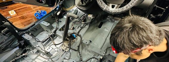 カングー 車丸ごとクーラーバッグ化　エアコンの効きが悪い、暑くて、寒くて、車内がうるさくて、心が折れそうなカングーオーナー様へ！