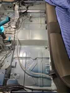 カングー KWK4M　エアコン　防音　断熱　遮熱　断熱　制振　防振　遮音　デッドニング　調音　整音　stp クーラーバッグ化　kangoo エアコンの効きが悪い　暑い　寒い　車内の静音化　カーオーディオ　ロードノイズ