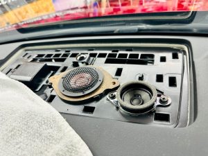 MAZDA CX-5 CX-8 CX-60 CX-80 CX-30 CX-3 ND NC NE ロードスターマツダ純正　ボーズ　ボーズサウンド　bose スピーカー交換　ツイーター　ウーハー　センタースピーカー　音質向上　音質改善　通販　スピーカーアップグレード　抵抗値　インピーダンス　カーオーディオ　カーオーディオ専門店　Mercury Car Audio ホットワイヤード　名古屋　マツコネ　マツダコネクト　位相　フェーズ　最適化　音調整　デッドニング