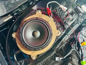 レクサス純正 　Mark Levinson マークレビンソン　lexus rx350 rx500 ls500 ls600 lc500 nx350 nx500 es is300 is500 lx570 lm Mercury Car Audio ce165　スピーカー交換　センタースピーカー　ダッシュボード　インパネ　Unityスピーカー　unity ツイーター　ウーハー　音質向上　音質改善　ワイドレンジ　フルレンジ　ミッドレンジ　スコーカー　インピーダンス　フェーズ　位相　抵抗値　FX-101 FORMULA-X マーキュリー　通販　プラグアンドプレイ