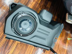 ジープ　ラングラー　jl wrangler jeep kicker rockford all weather サブウーハー　スピーカー交換　ダッシュボード　ツイーター　ミッドレンジ　サウンドバー　リアスピーカー　キッカー　2インチ　3インチ　8cm 10cm フルレンジ　ワイドレンジ　コアキシャル　カーオーディオ　HOT WIRED Mercury Car Audio FORMULA-X FX-101 2inch wide range driver 薄型ウーハー　純正アルパイン　alpine　音質向上