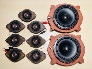 レクサス　純正　マークレビンソン　Mark Levinson スピーカー交換　スピーカー　ツイーター　unity　ウーハー　サブウーハー　アップグレード　フルキット　通販　車種別専用　コネクター　ハーネス　抵抗値　位相　インピーダンス　最適化　kicker FORMULA-X FX-101 2インチ ワイドレンジドライバー　2.5インチ　3インチ　4インチ　フルレンジスピーカー　コアキシャル　音質改善　カーオーディオ　ハイエンド　