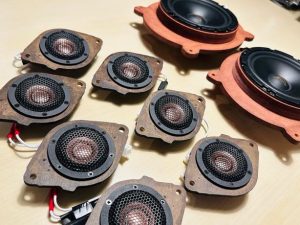 レクサス　純正　マークレビンソン　Mark Levinson スピーカー交換　スピーカー　ツイーター　unity　ウーハー　サブウーハー　アップグレード　フルキット　通販　車種別専用　コネクター　ハーネス　抵抗値　位相　インピーダンス　最適化　kicker FORMULA-X FX-101 2インチ ワイドレンジドライバー　2.5インチ　3インチ　4インチ　フルレンジスピーカー　コアキシャル　音質改善　カーオーディオ　ハイエンド　