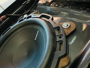 レクサス　マークレビンソン　スピーカー交換　サブウーハー　ウーハー　ツイーター　カーオーディオ　音質　低音　高音　LEXUS UNITY スピーカー RCF LX LS LC RX NX IS ES MARK LEVINSON マクレビ　ハイエンドカーオーディオ　インナーバッフル　車種別専用　通販
