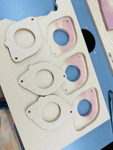 レクサス　純正　マークレビンソン　スピーカー交換　通販　セット　センタースピーカー　　ダッシュボード　ドアウーハー　サラウンドスピーカー　サブウーハー　ツイーター　音質向上　ミッドレンジ　フルレンジ　スコーカー　コアキシャル　ワイドレンジ　FORMULA-X Audible Physics FX-101 HOT WIRED Mercury Car Audio インピーダンス　位相　フェーズ　マクレビ　車種別ハーネス　抵抗値　2インチ　kicker インナーバッフル　ワンオフ　音質改善　パワーアンプ