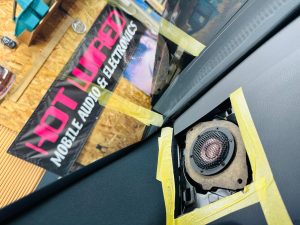 LEXUS LX600 LX700 LX570 レクサス　マークレビンソン　mark levinson unityスピーカー　ユニティ　ユニティー　センタースピーカー　ツイーター　ドアウーハー　スコーカー　ミッドレンジ　ダッシュボード　コアキシャル　フルレンジ　3インチ　2インチ　10センチ　8センチ　楕円　9×6 ウーハー　サブウーハー　デッドニング　調音　聖音　防振　断熱　音質向上　音質　マクレビ　dsp ハイレゾ　CarPlay ホットワイヤード　名古屋　周波数　ワイドレンジドライバ　FORMULA-X FX-101 Audible Physics ram2 インピーダンス　位相　フェーズ　抵抗値　最適化