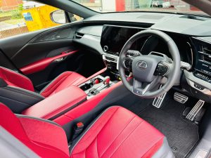 lexus IS レクサス　マークレビンソン　レクサス純正　スピーカー交換　unityスピーカー　センタースピーカー　ダッシュボード　ツイーター　音質向上　音質改善　マクレビ　dsp 通販　HOT WIRED 名古屋　ワイドレンジドライバー　2インチ　FORMULA-X fx101 業販 emma ハイエンドカーオーディオ　下まで出るツイーター　カプラーオン　プラグアンドプレイ