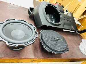 ジープ　ラングラー　jl wrangler jeep kicker rockford all weather サブウーハー　スピーカー交換　ダッシュボード　ツイーター　ミッドレンジ　サウンドバー　リアスピーカー　キッカー　2インチ　3インチ　8cm 10cm フルレンジ　ワイドレンジ　コアキシャル　カーオーディオ　HOT WIRED Mercury Car Audio FORMULA-X FX-101 2inch wide range driver 薄型ウーハー　純正アルパイン　alpine　音質向上