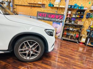 benz ntg5 ntg5.1 ntg5.5 ntg6 ntg7 comand glc w205 w222 w213 w456 X253 C253 X254 C254 amg ブラックアウト　純正ナビ　修理　コマンド　再起動　電源が落ちる　中古　リビルト　cクラス　sクラス　eクラス　aクラス　コーディング　coding CarPlay Android Auto ワイヤレス　地図更新　マップデータ　HOT WIRED ホットワイヤード　ダイアグ　diagnotics 