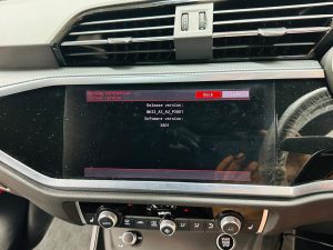 アウディ　純正ナビ　audi q3 q2 a2 a3 a1 q5 q7 audi smartphone interface スマートフォン　インターフェース　CarPlay Android Auto アンドロイド　スマホ　iPhone カープレイ　後付け　コーディング　odb エンジニアリングモード　engineering mode mib2 mib3 mib mmi アウディ純正ナビ　ワイヤレス　usb Googleマップ　Youtube オプション　有効化　coding map conversion 日本語化