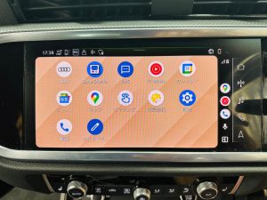 アウディ　純正ナビ　audi q3 q2 a2 a3 a1 q5 q7 audi smartphone interface スマートフォン　インターフェース　CarPlay Android Auto アンドロイド　スマホ　iPhone カープレイ　後付け　コーディング　odb エンジニアリングモード　engineering mode mib2 mib3 mib mmi アウディ純正ナビ　ワイヤレス　usb Googleマップ　Youtube オプション　有効化　coding map conversion 日本語化