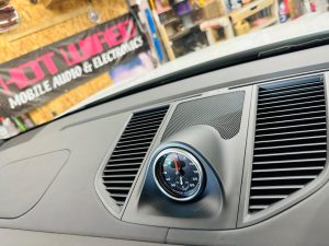 ポルシェ　純正ボーズ　ボーズ　bose porsche macan 911 カイエン　パラメーラ　マカン　純正BOSE　bose sound スピーカー交換　センタースピーカー　ツイーター　音質　カーオーディオ　車種別専用　通販　カーオーディオ専門店　名古屋　HOT WIRED ホットワイヤード