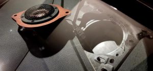 audi q3 bang & olufsen スピーカー交換 バング アンド オルフセン ボーズ bose a3 a4 a6 q7 a8 アウディ 純正 ツイーター フルレンジ コアキシャル 2インチ ワイドレンジドライバー FORMULA-X FX-101 AudioCircle m2 m3 オーディオサークル カーオーディオ 音質 通販