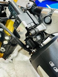 bmw s1000rr シフトアシスト　クイックシフター　オートシフター　ブリッパー　ギア　シフトチェンジ　バックステップ　クラッチ　クラッチレバー　ローンチコントロール　ドラッグレース